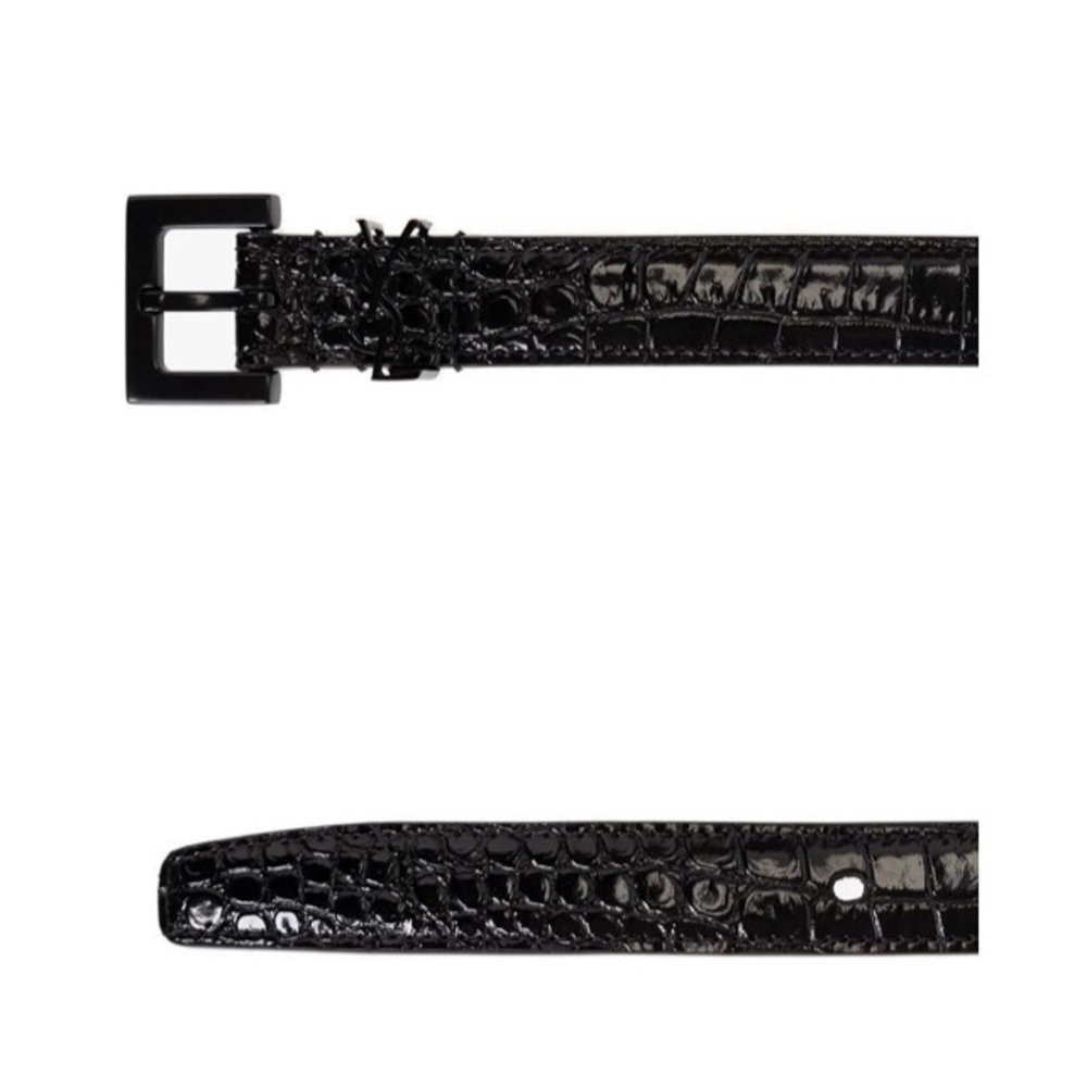 YSL Saint Laurent
Saint Laurent Embossed Logo Plaque Belt